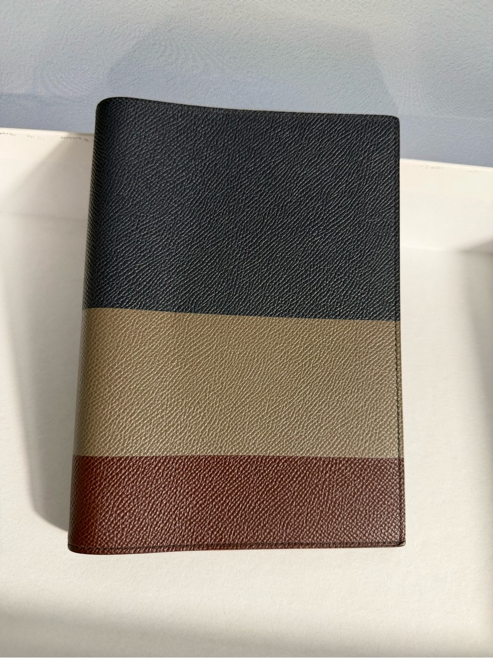 Hermes Globe Trotter Agenda Cover - pre-loved like new